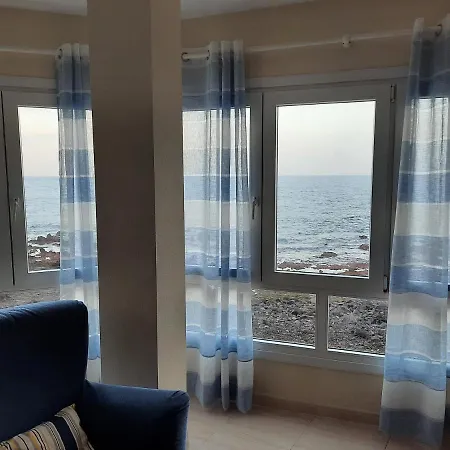 Crucero Vista Al Mar A